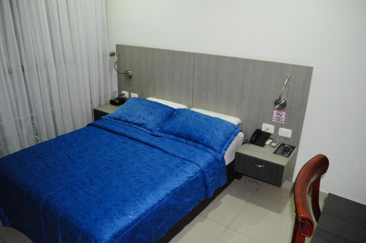 Hotel Quinta Avenida Cúcuta Exteriör bild