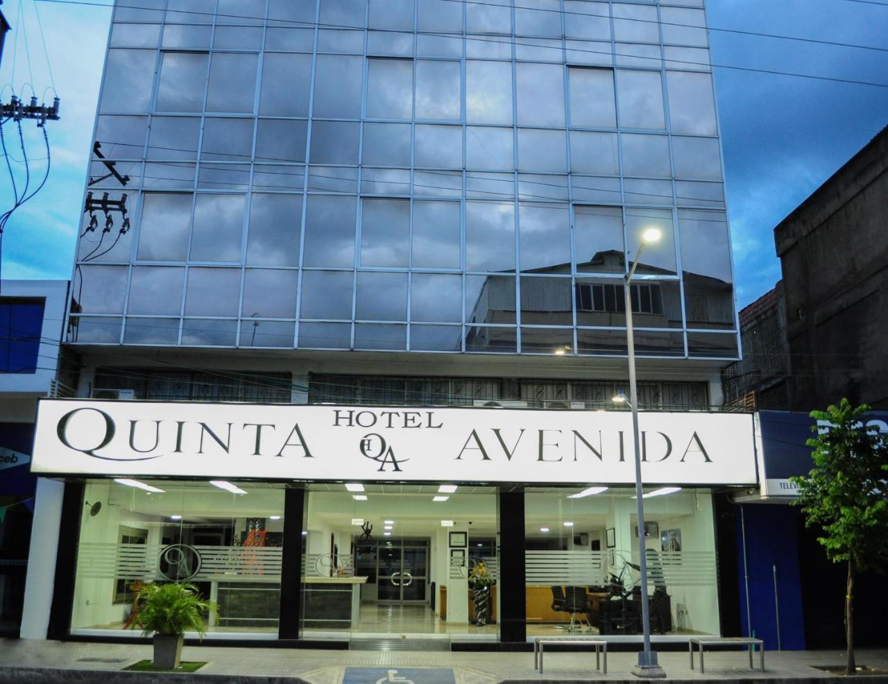 Hotel Quinta Avenida Cúcuta Exteriör bild